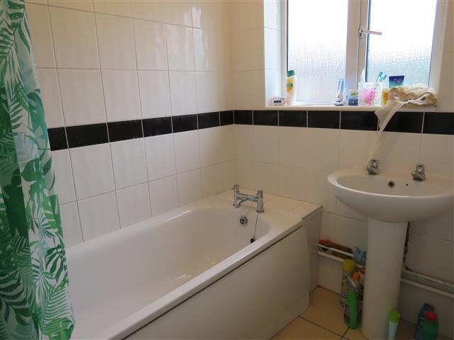 房产图片 12 - Lowerfield, WELWYN GARDEN CITY