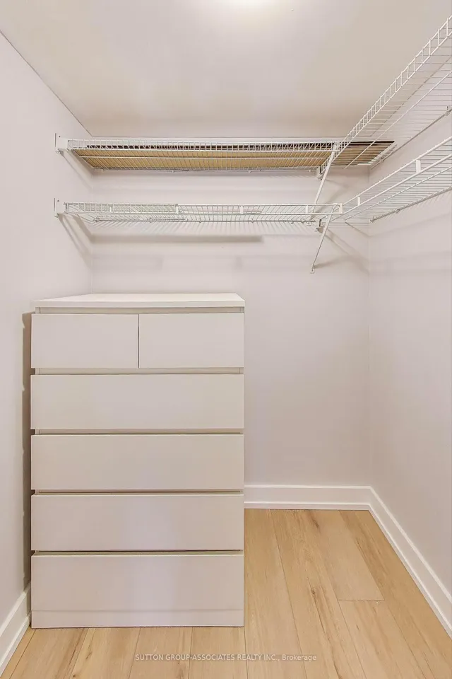 Additional image 16 of 1029 King St Unit 213