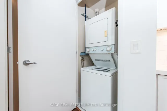 Additional image 22 of 281 Mutual St Unit 605