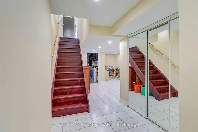 Additional image 20 of 4 Cranberry Cres