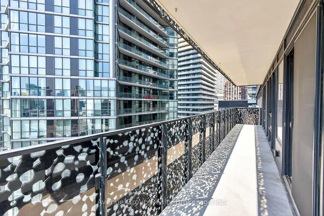 Additional image 27 of 55 Charles St Unit 1206