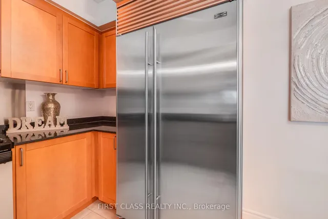 Additional image 28 of 18 William Carson Cres Unit 711