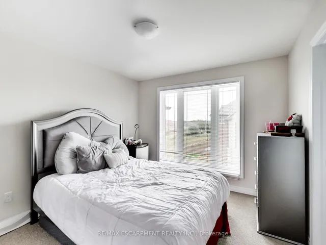 Additional image 25 of 19 PICARDY Dr Unit 23