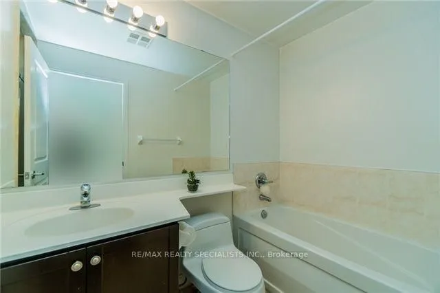 Additional image 26 of 70 Absolute Ave Unit 1306