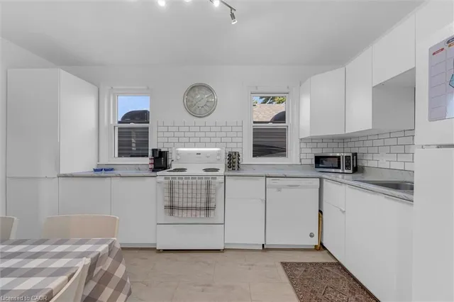 Additional image 9 of 287 East 33rd St