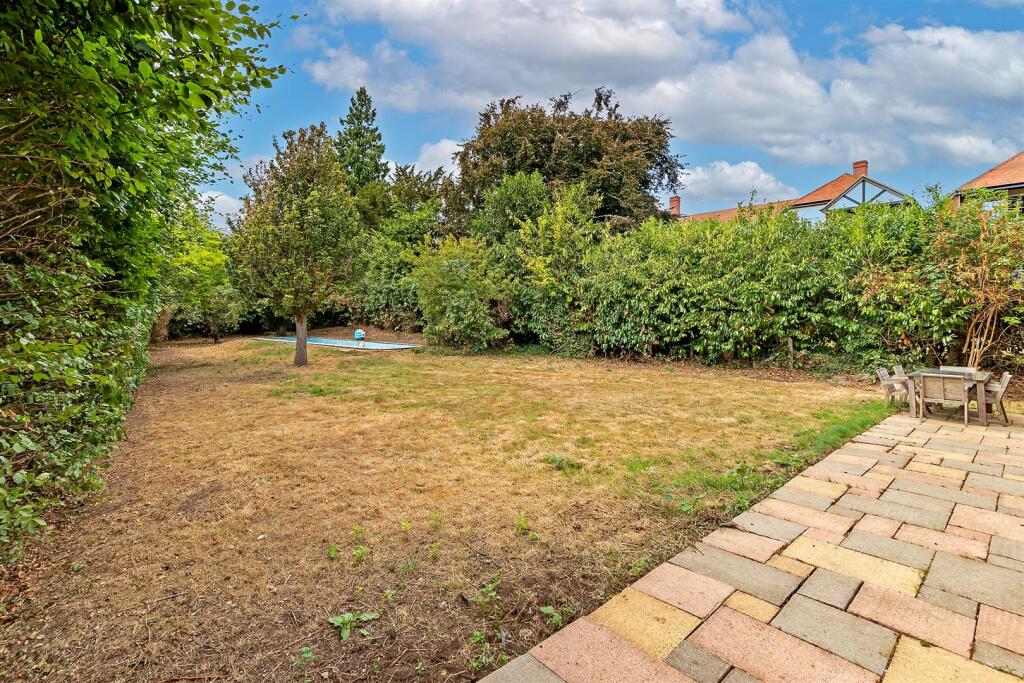 Additional image 24 of Townsend Drive, St. Albans