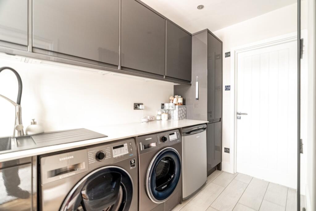 Additional image 10 of Radlett Road, Frogmore, St. Albans, Hertfordshire, AL2