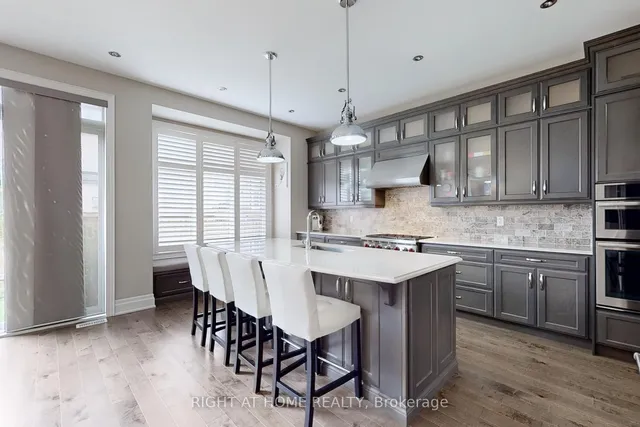 Additional image 18 of 421 Ginger Gate