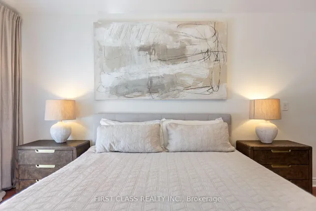 Additional image 16 of 2292 Eighth Line