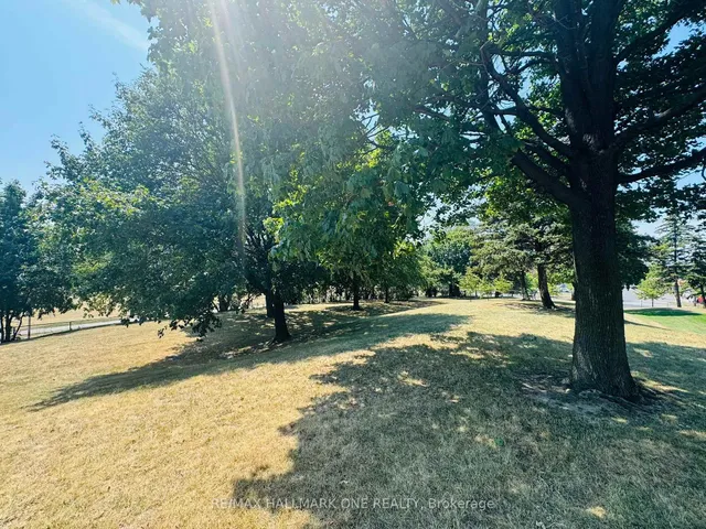 Additional image 36 of 45 Sunrise Ave Unit 904