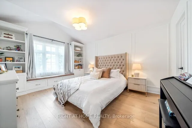 Additional image 25 of 89 Lloyminn Ave