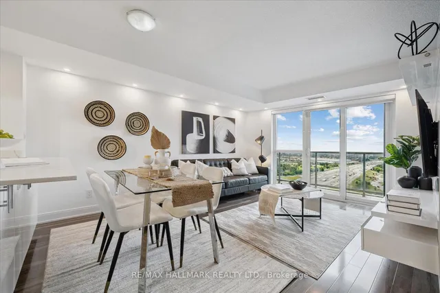 125 Village Green Sq Unit 3006