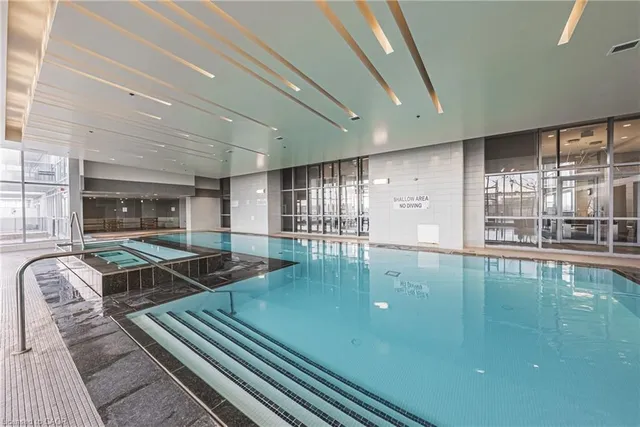 Additional image 38 of 2081 Fairview St Unit 2001