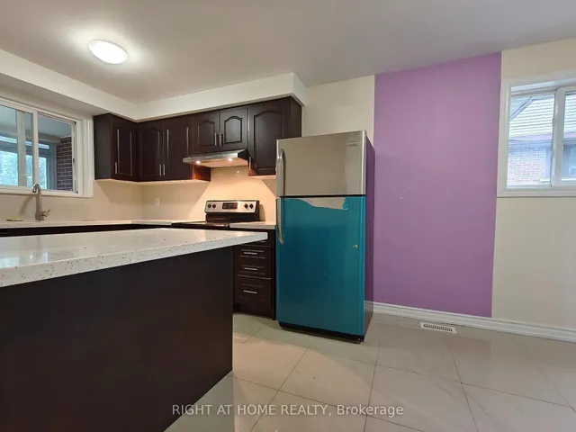 Additional image 4 of 182 mcnicoll Ave