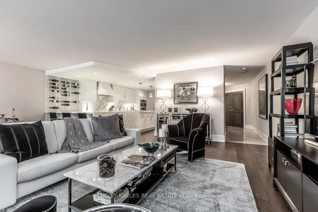 Additional image 5 of 110 Bloor St Unit 1309
