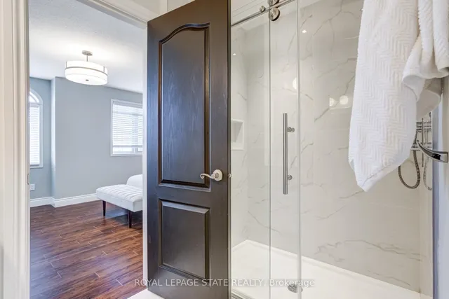 Additional image 23 of 143 Foxborough Dr