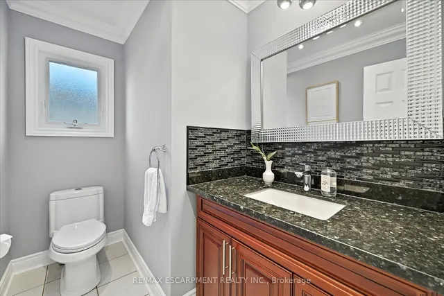 Additional image 18 of 10 Yorkview Pl