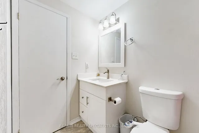Additional image 15 of 17 Gladstone Sq