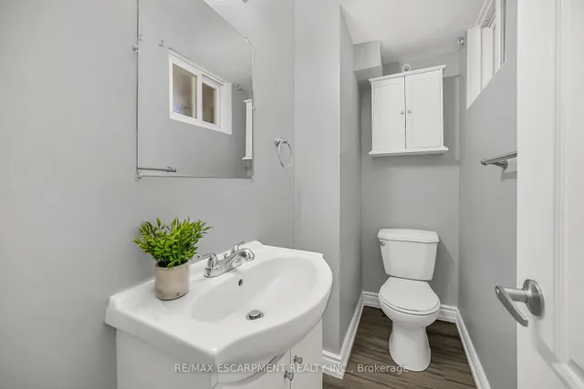 Additional image 19 of 125 Limeridge Rd Unit 8