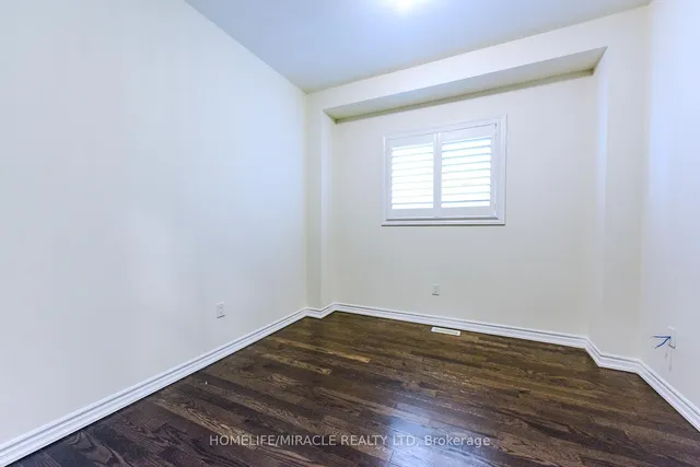 Additional image 8 of 61 Bucksaw St