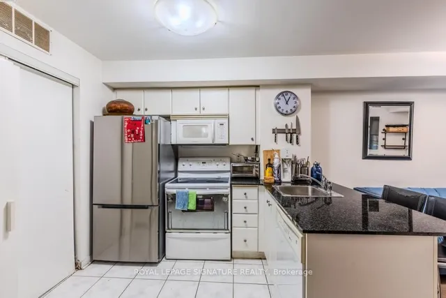 Additional image 8 of 10 Laidlaw St Unit 703