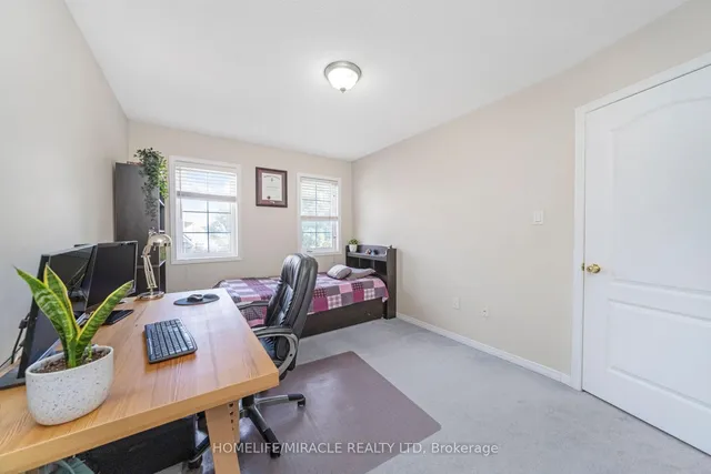 Additional image 27 of 17 Mainard Cres