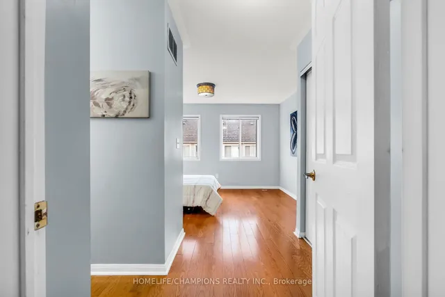 Additional image 25 of 83 Mondeo Dr Unit 119