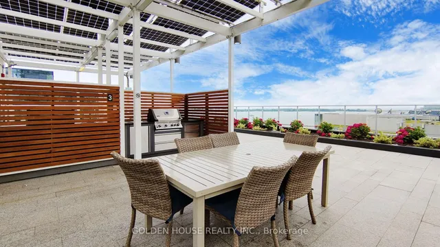 Additional image 20 of 55 Merchants' Wharf Unit 524