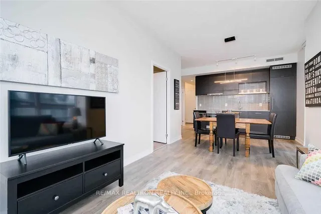 Additional image 11 of 365 Church St Unit 2211