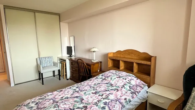 Additional image 21 of 160 Alton Towers Circ Unit 308