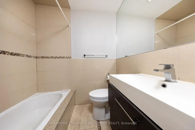 Additional image 20 of 19 Granite St