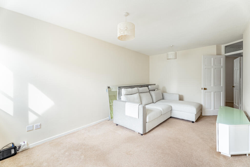 Additional image 11 of Mount Road, Wheathampstead, St. Albans, Hertfordshire, AL4