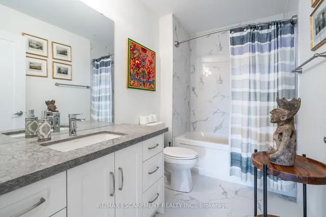 Additional image 23 of 30 Hamilton St Unit 213