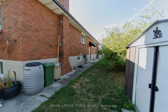 Additional image 38 of 55 Eastbury Dr