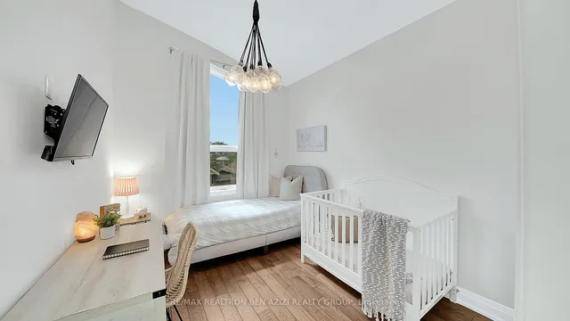 Additional image 16 of 1070 BRIAR HILL Ave