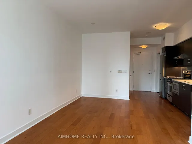 Additional image 11 of 320 Richmond St Unit 921
