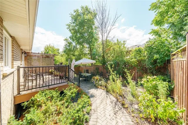 Additional image 49 of 1 Renata Crt