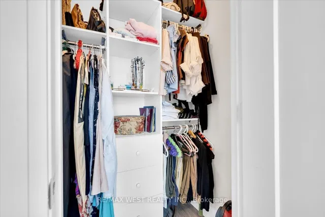 Additional image 18 of 56 Annie Craig Dr Unit 1603