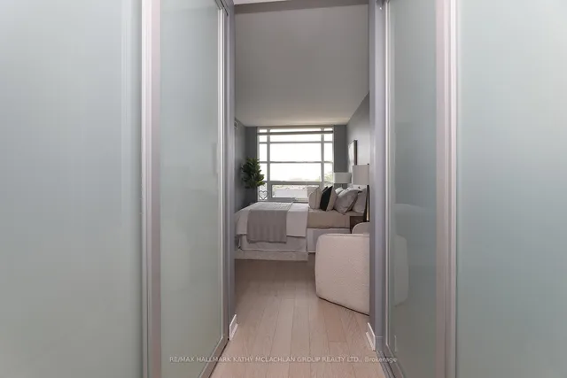 Additional image 21 of 88 Colgate Ave Unit 520