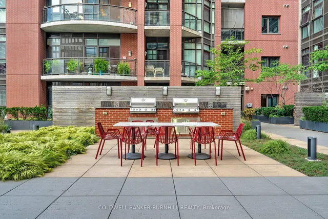 Additional image 30 of 118 King St Unit 307