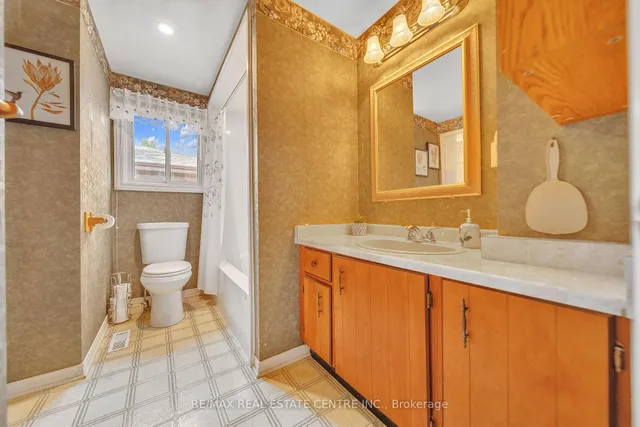 Additional image 28 of 54 Braidwood Lake Rd