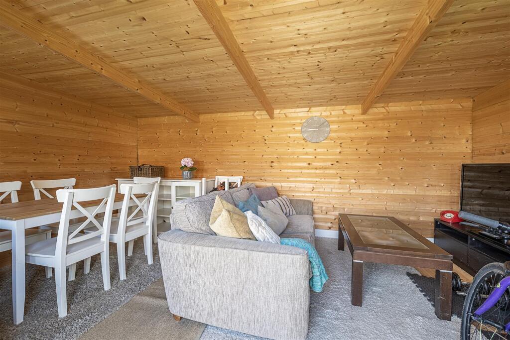 Additional image 10 of Townsend Lane, Harpenden