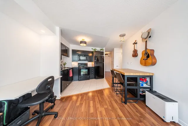 Additional image 16 of 18 Valley Woods Rd Unit 716