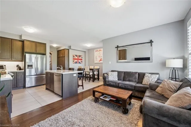 Additional image 8 of 29 Riverwalk Dr