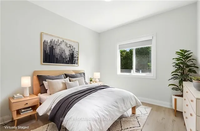 Additional image 48 of 929 UPPER OTTAWA St