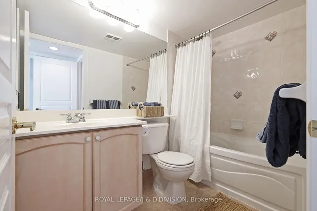 Additional image 14 of 15 Northtown Way Unit 924