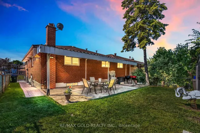 Additional image 2 of 52 Paradelle Cres