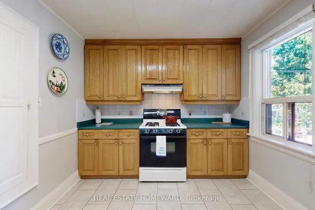 Additional image 14 of 87 Guestville Ave