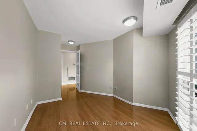 Additional image 19 of 18 Yonge St Unit 2603