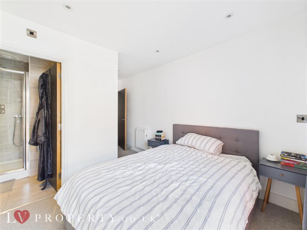 Additional image 7 of Luxury Two Bedroom Apartment, The Foundry